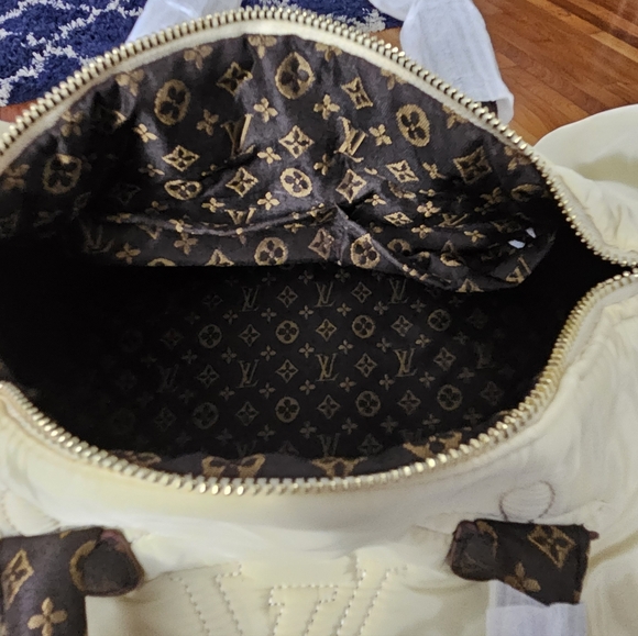 Inspired Nylon Bag - Picture 8 of 9